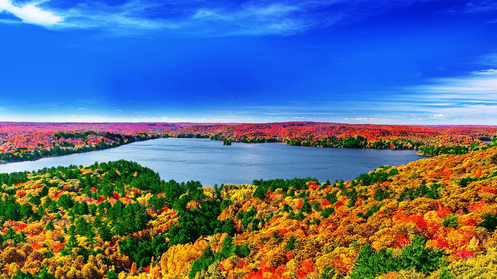 پردازشگر 4 هسته ای در تلویزیون UM74500