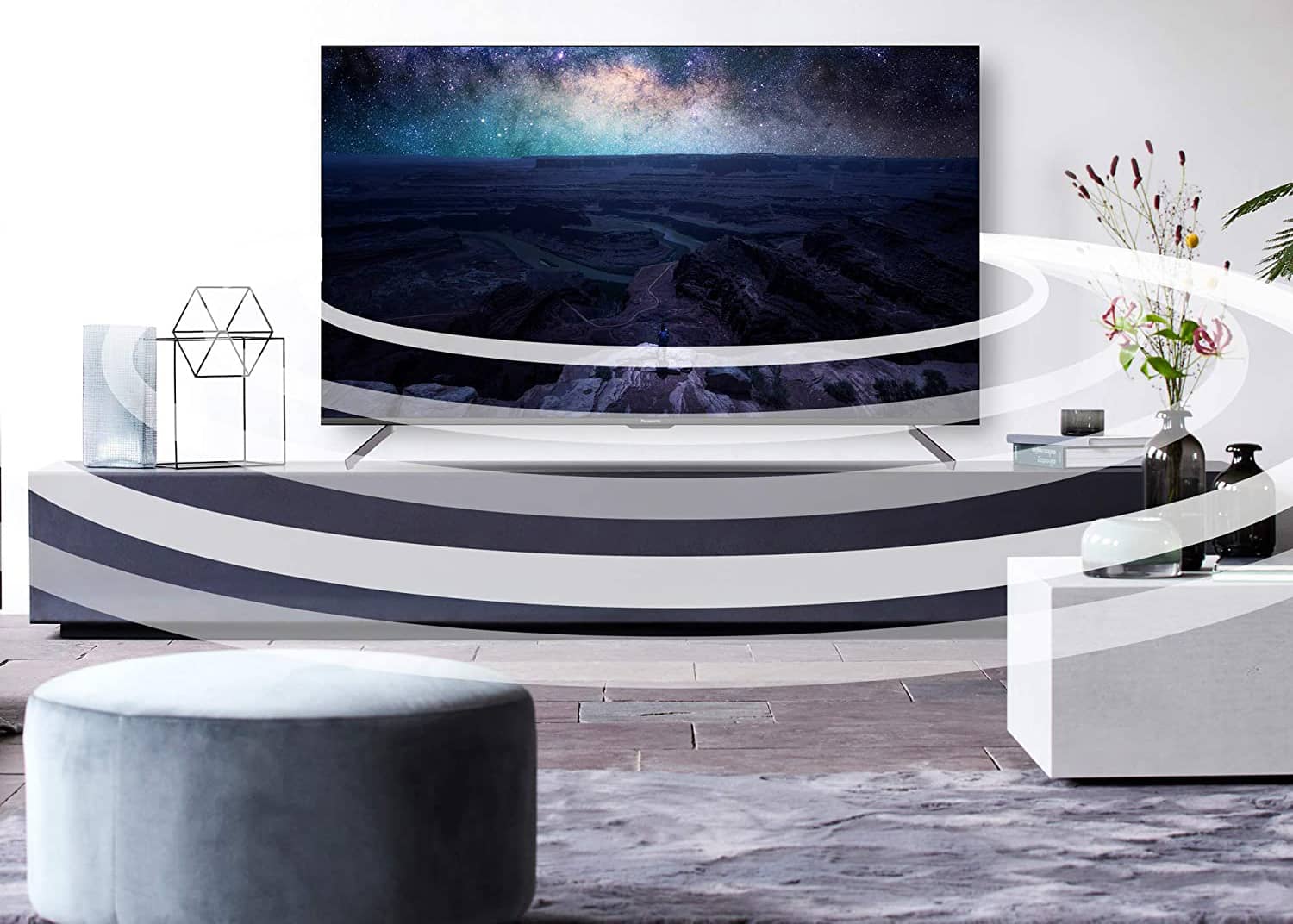 سیستم صوتی 2 کاناله تلویزیون پاناسونیک HX750M سایز 65 اینچ