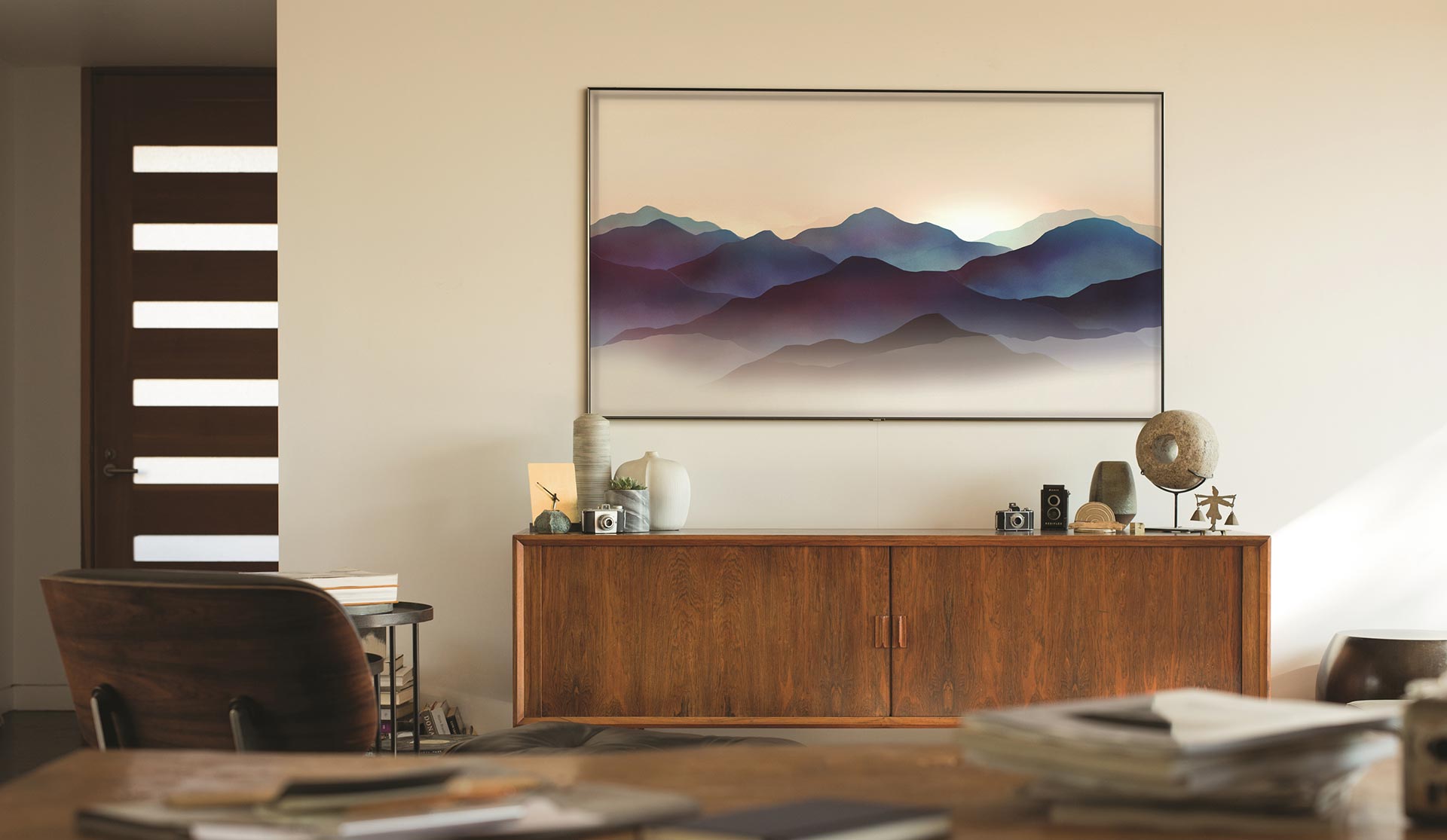 تلویزیون 65 اینچ سامسونگ Q60T به همراه حالت Ambient