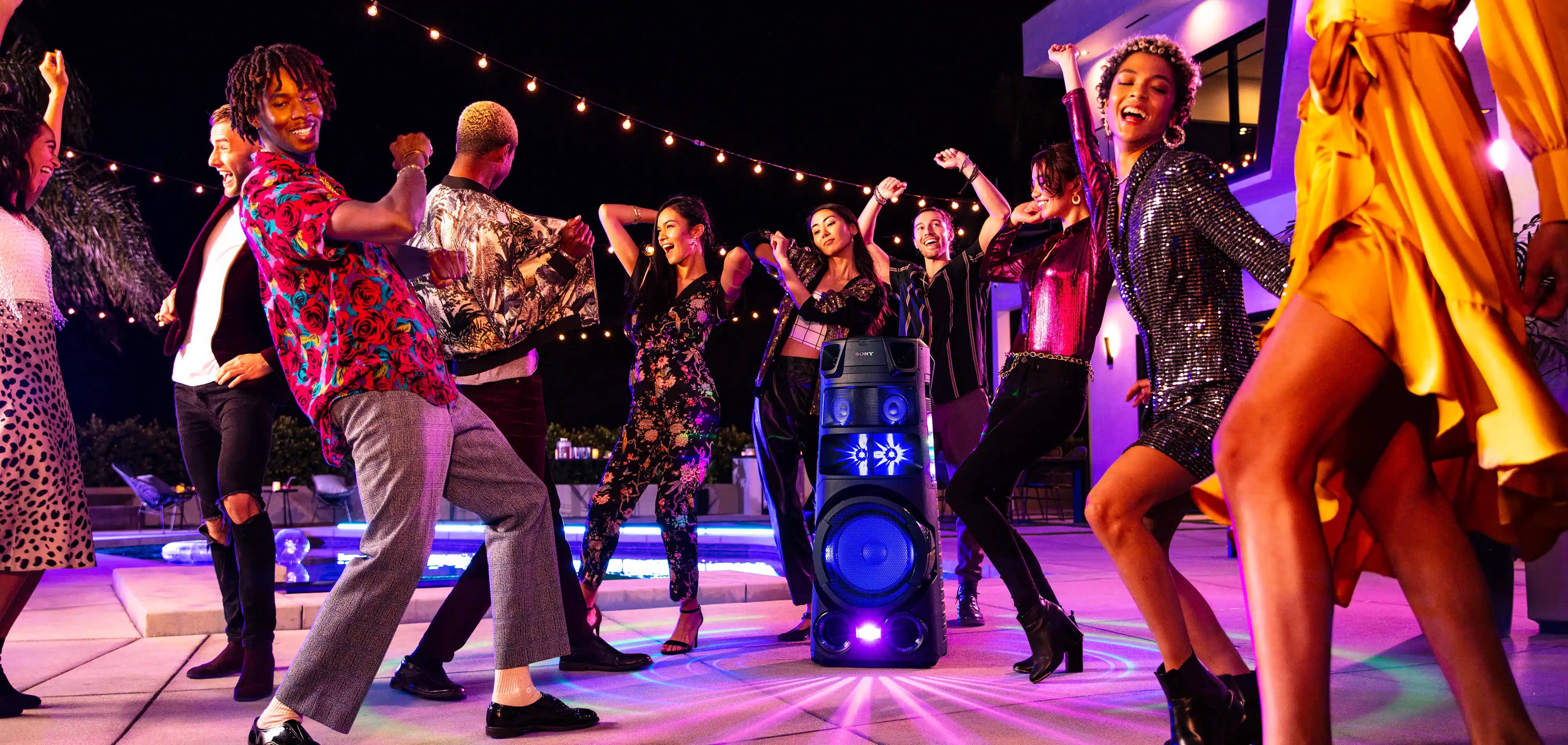 قدرت و کیفیت فوق العاده صدا در سیستم صوتی حرفه ای V83D