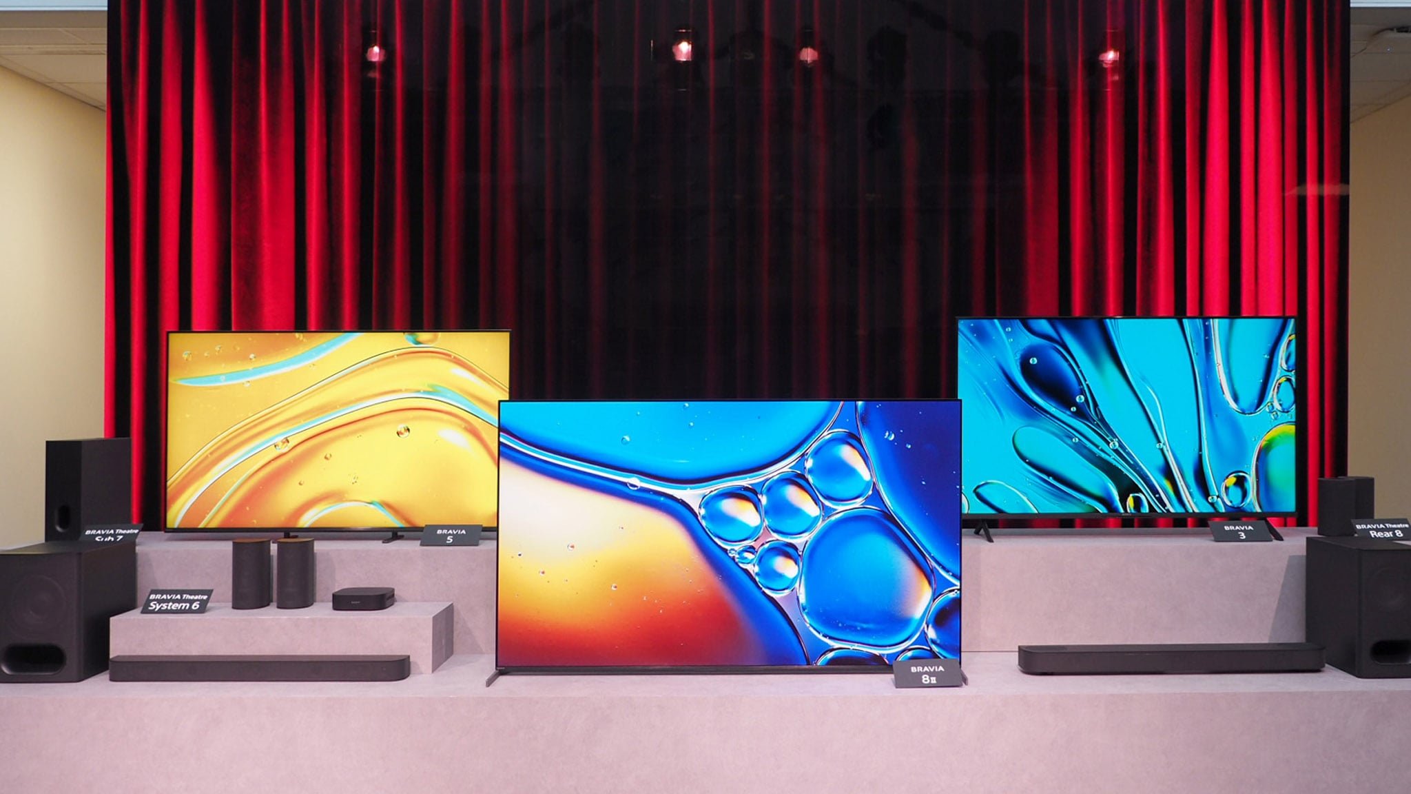 خرید کوچکترین و بزرگترین تلویزیون سونی از دی جی بانه